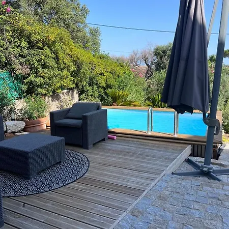 בית נופש Maison Avec Piscine Chauffee & Jacuzzi *